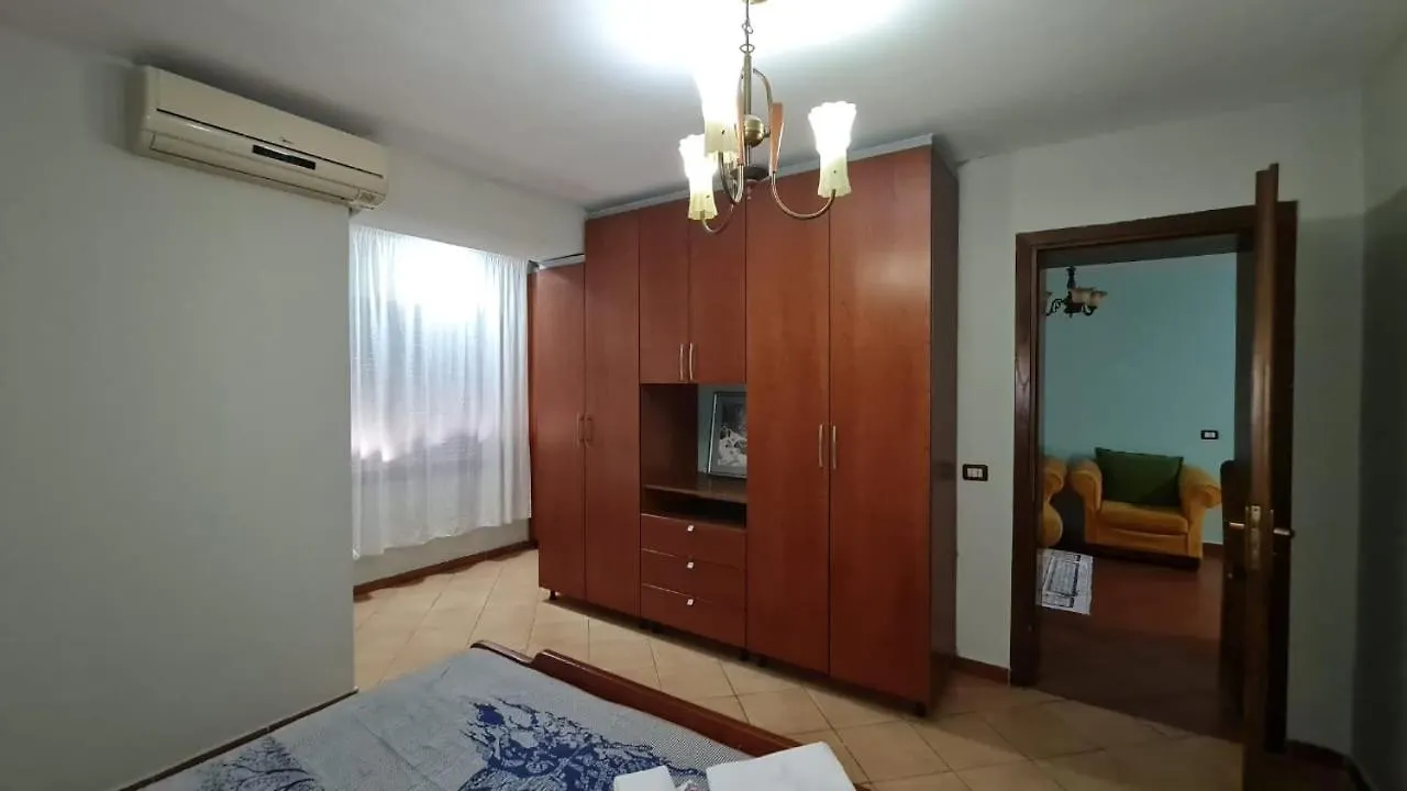 Calmly, Spacious Apartment Next To Usa Embassy Tirana Albania